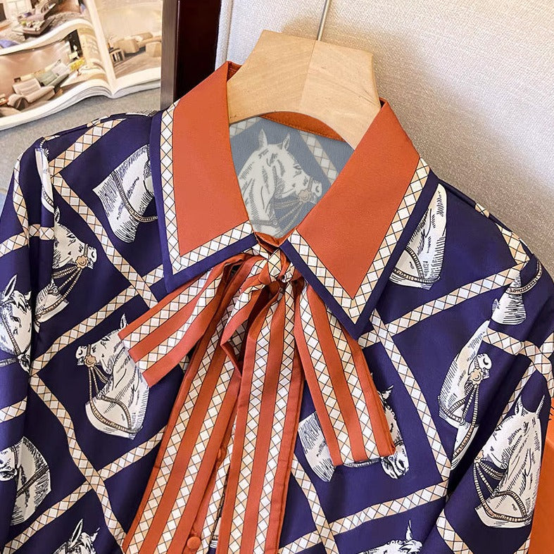 Camicia vintage in seta stampata equestre a maniche lunghe