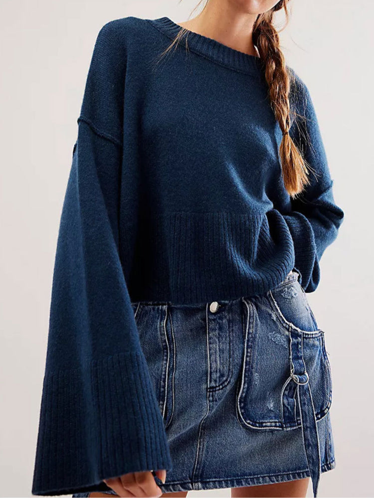 Warmer Pullover mit kuscheligen Oversize-Ärmeln für Herbsttage