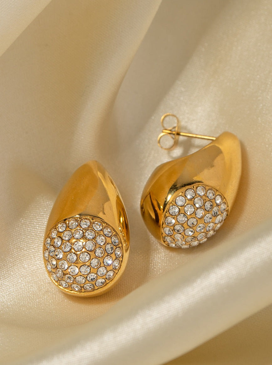 18 Karat vergoldete Ohrringe mit Diamantgravur 