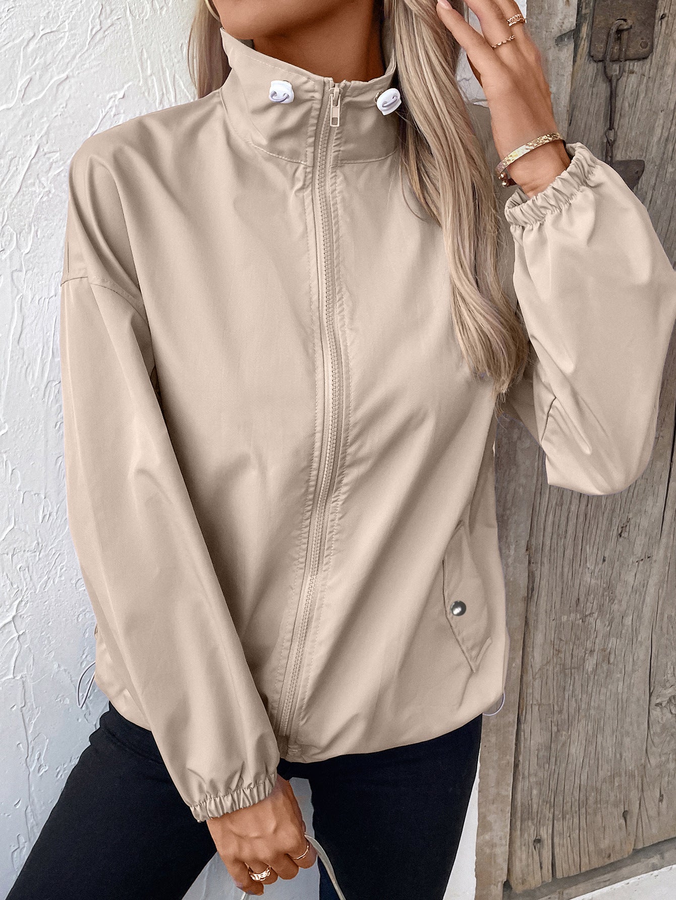 Leichte Reißverschlussjacke für Damen