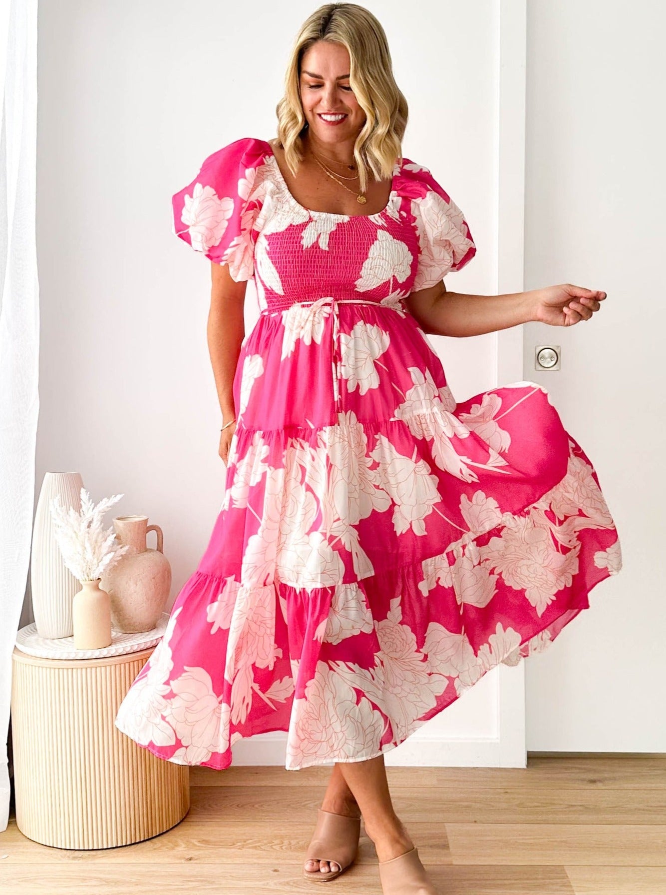 Kleid mit Vintage-Print, Puffärmeln und elastischer Taille