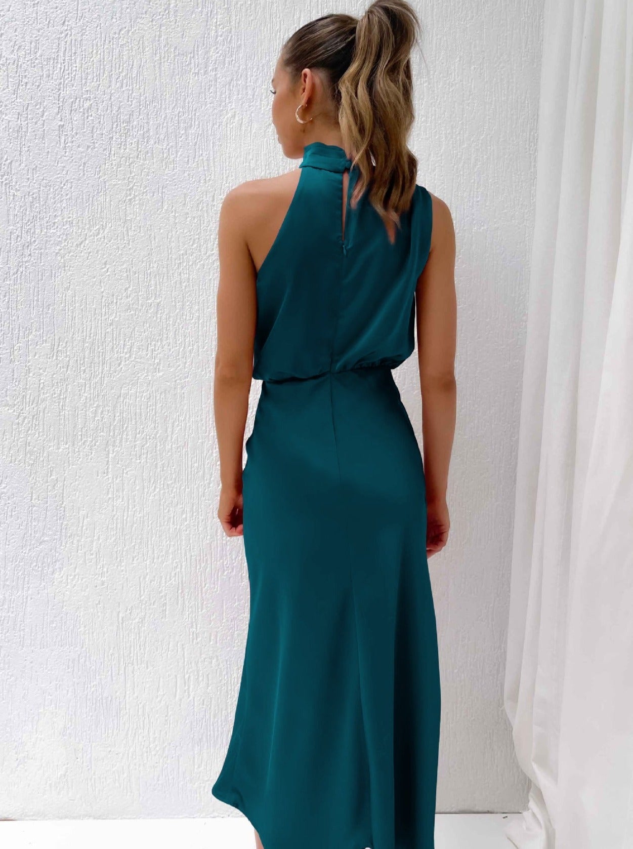 Elegant Blue Halter Neck Dress