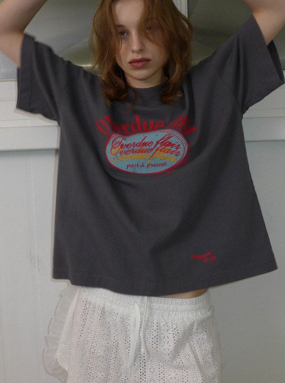Modisches Kurzarm-T-Shirt mit Buchstabendruck 