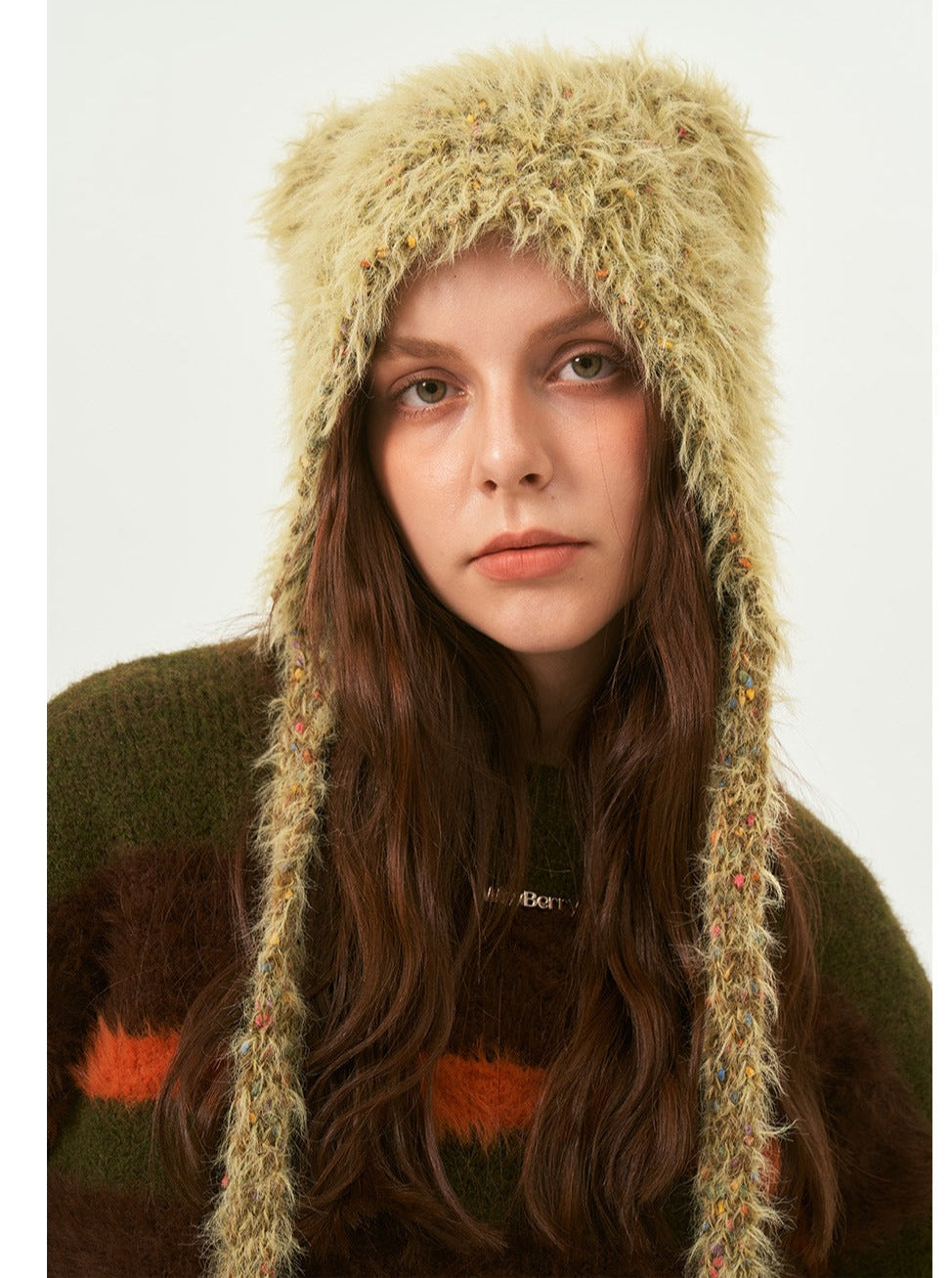 Cappello invernale da donna con orso caldo verde 