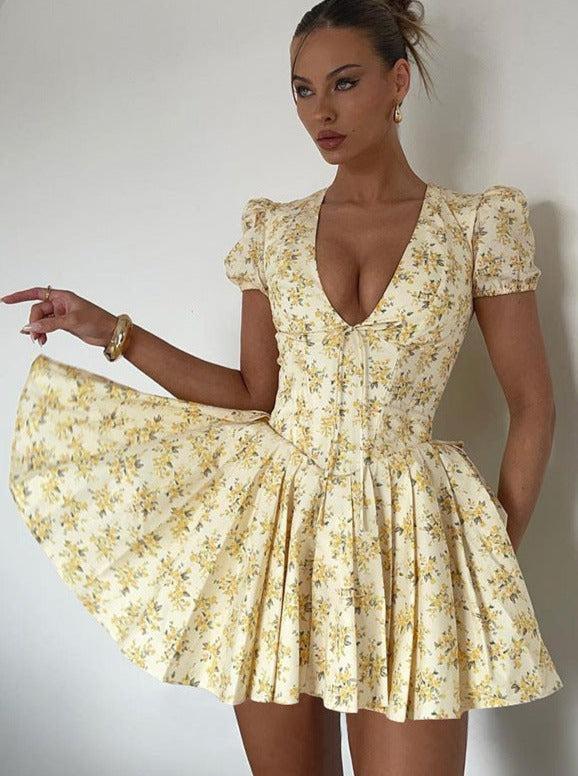 Sexy Deep V-Neck Thin Waist Short Sleeve Pleated Floral Dress