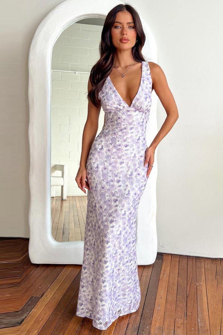 Robe longue élégante sans manches à col en V 