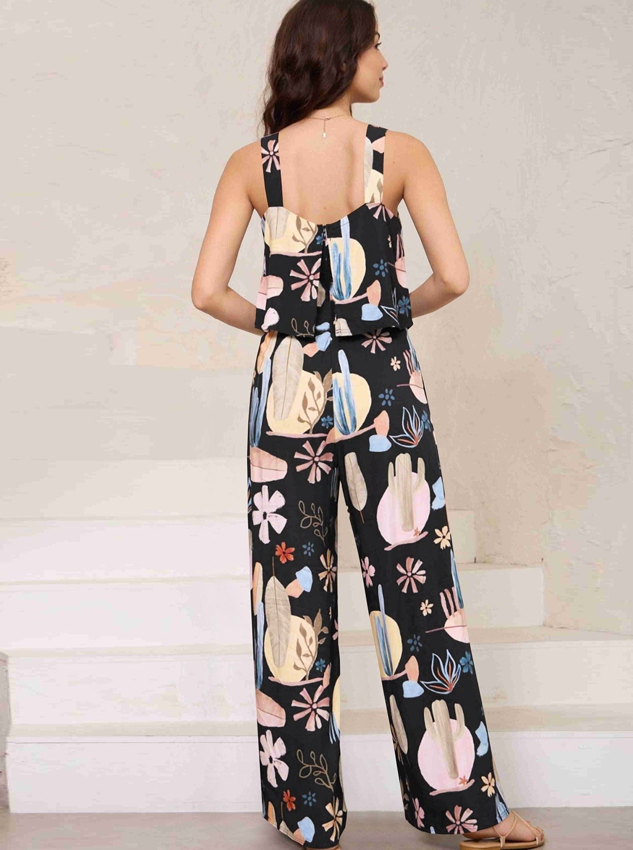 Two Piece Graphic Printed Sleeveless Shirt and Pants Set
