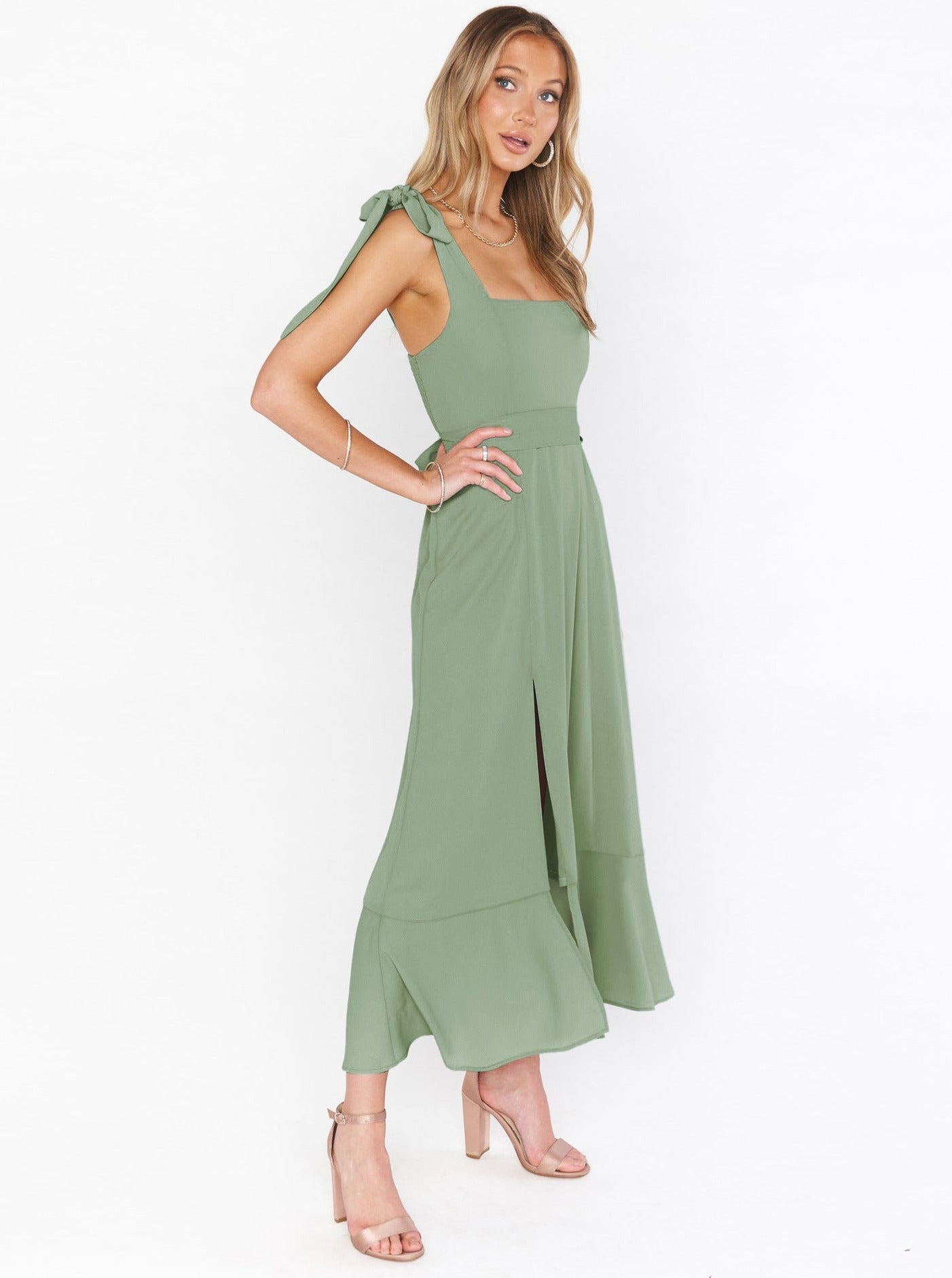 Grünes High-End-Kleid mit eckigem Ausschnitt und Schlitz, ärmellos 