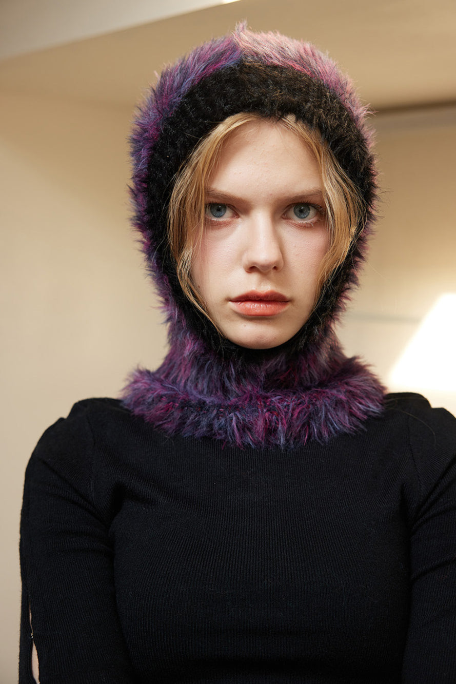 Fashionable Furry Hooded Scarf