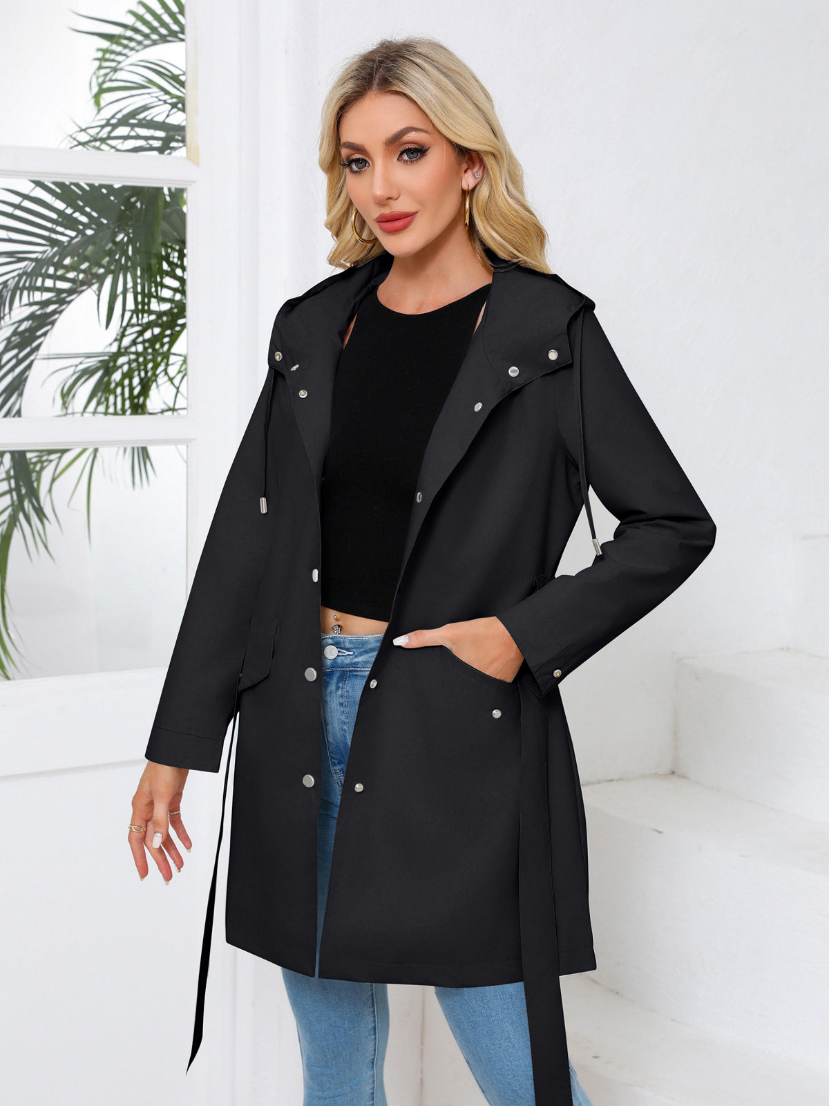 Trenchcoat im Urban-Stil mit Kapuze